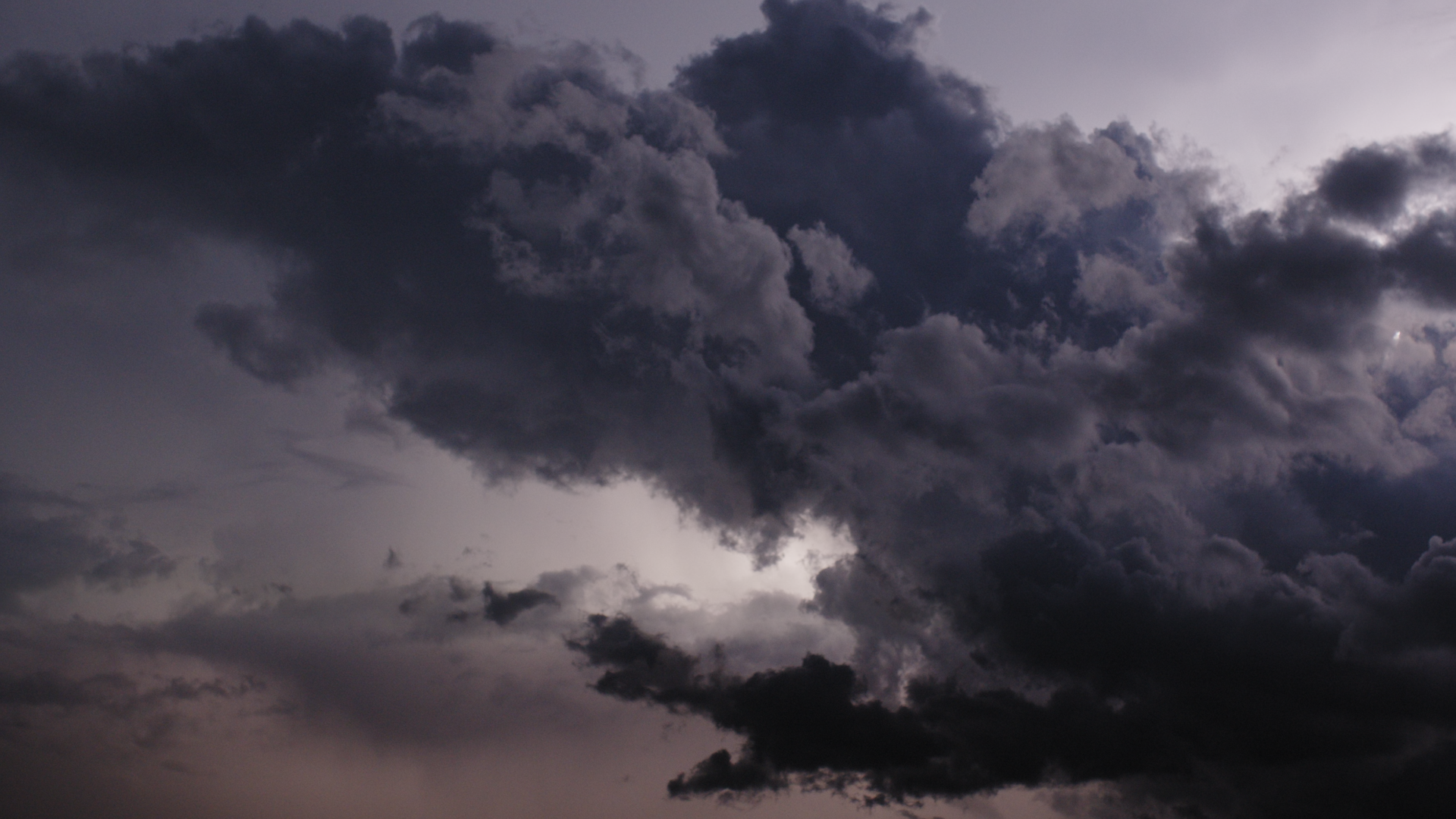 07-serenade_Clemens-Tschurtschenthaler-Still