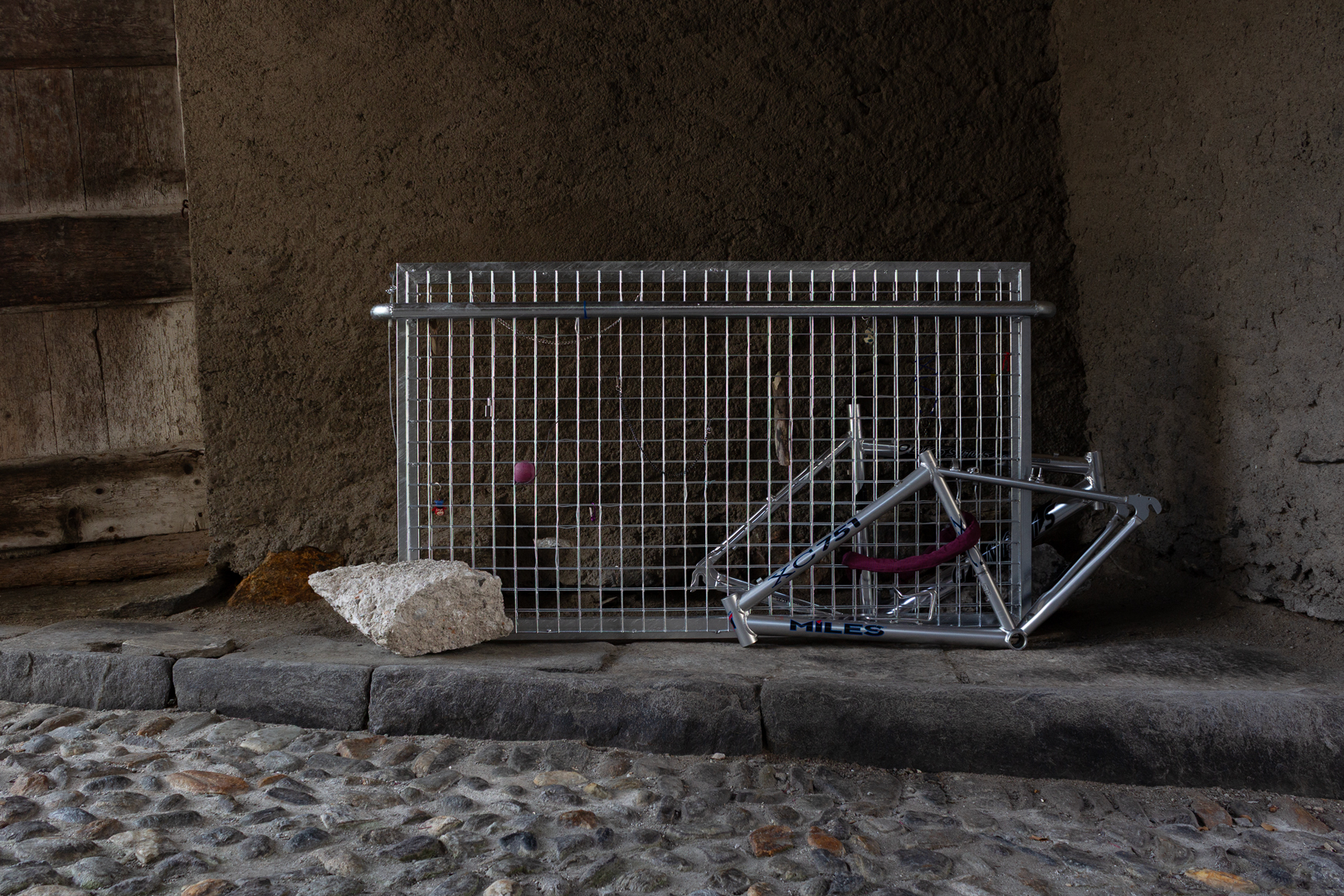 05-C.Tschurtschenthaler;-tutto-passa;-installation-view;-arteSOAZZA-(CH);-(c)-Clemens-Tschurtschenthaler