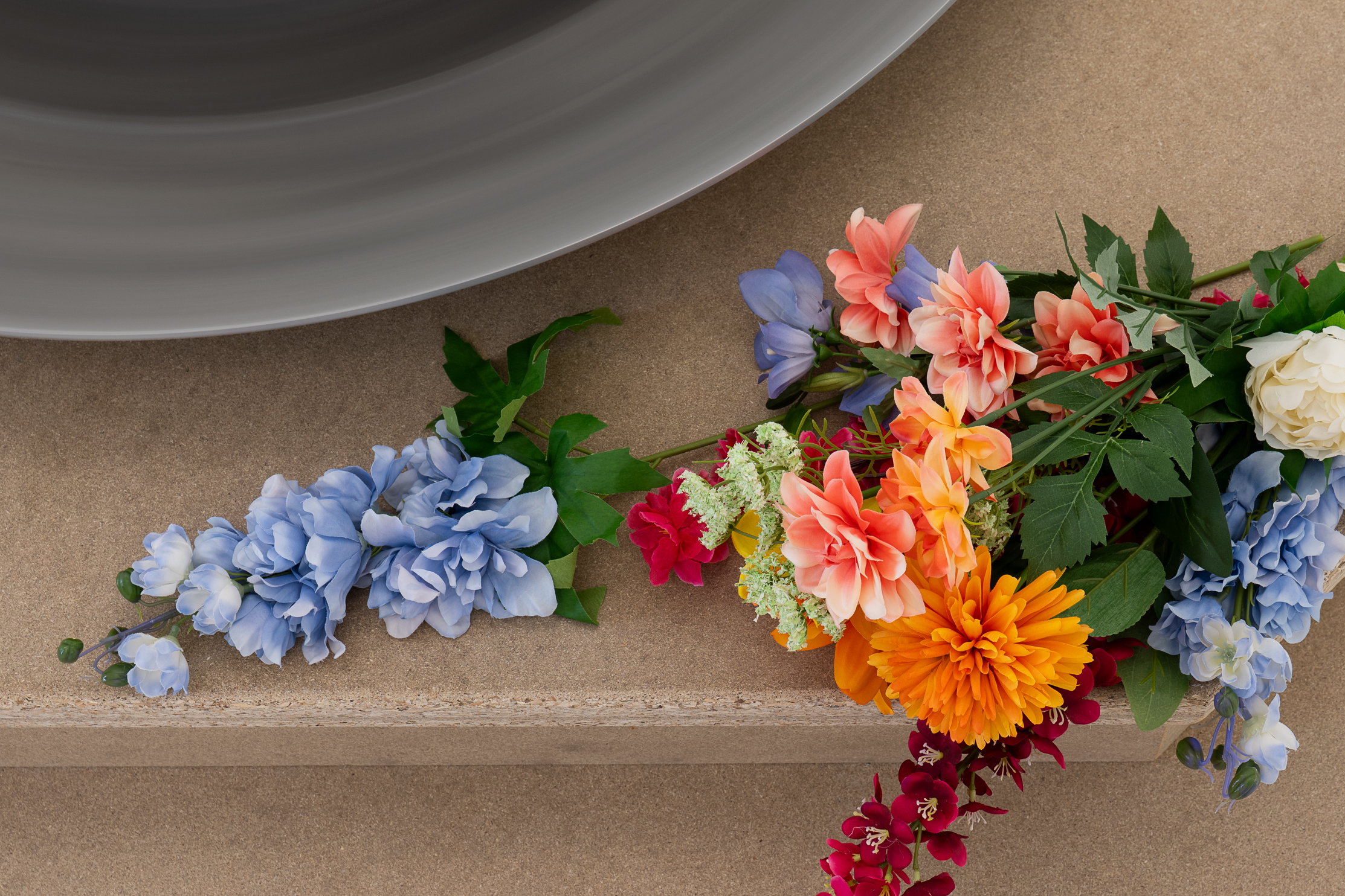 fig8 – Clemens Tschurtschenthaler; fontana (Rausch); 2025; Kunstraum Remise, Bludenz (AT); detail ©christa-engstler.at